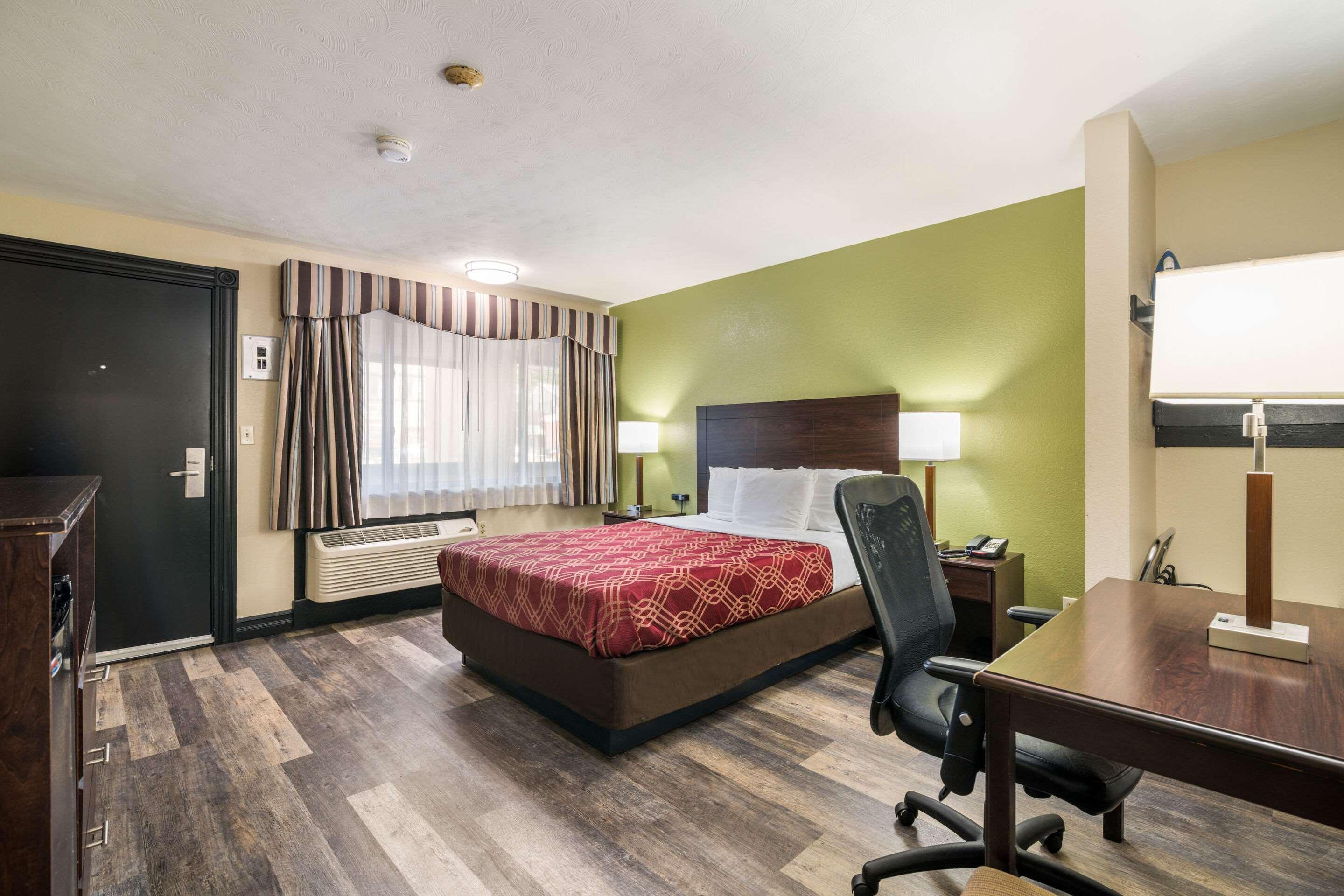 Econo Lodge Boston-مالدن المظهر الخارجي الصورة