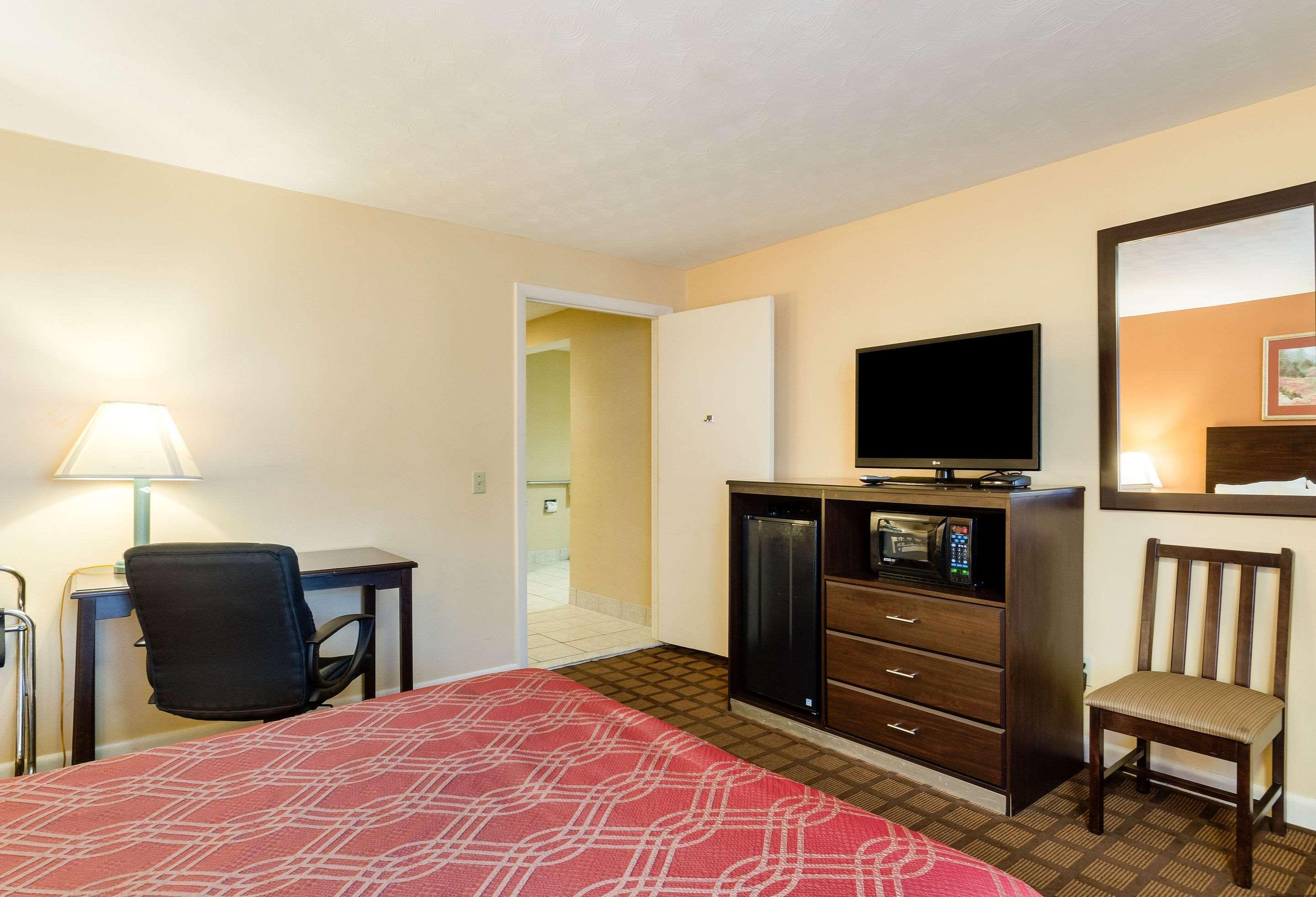 Econo Lodge Boston-مالدن المظهر الخارجي الصورة