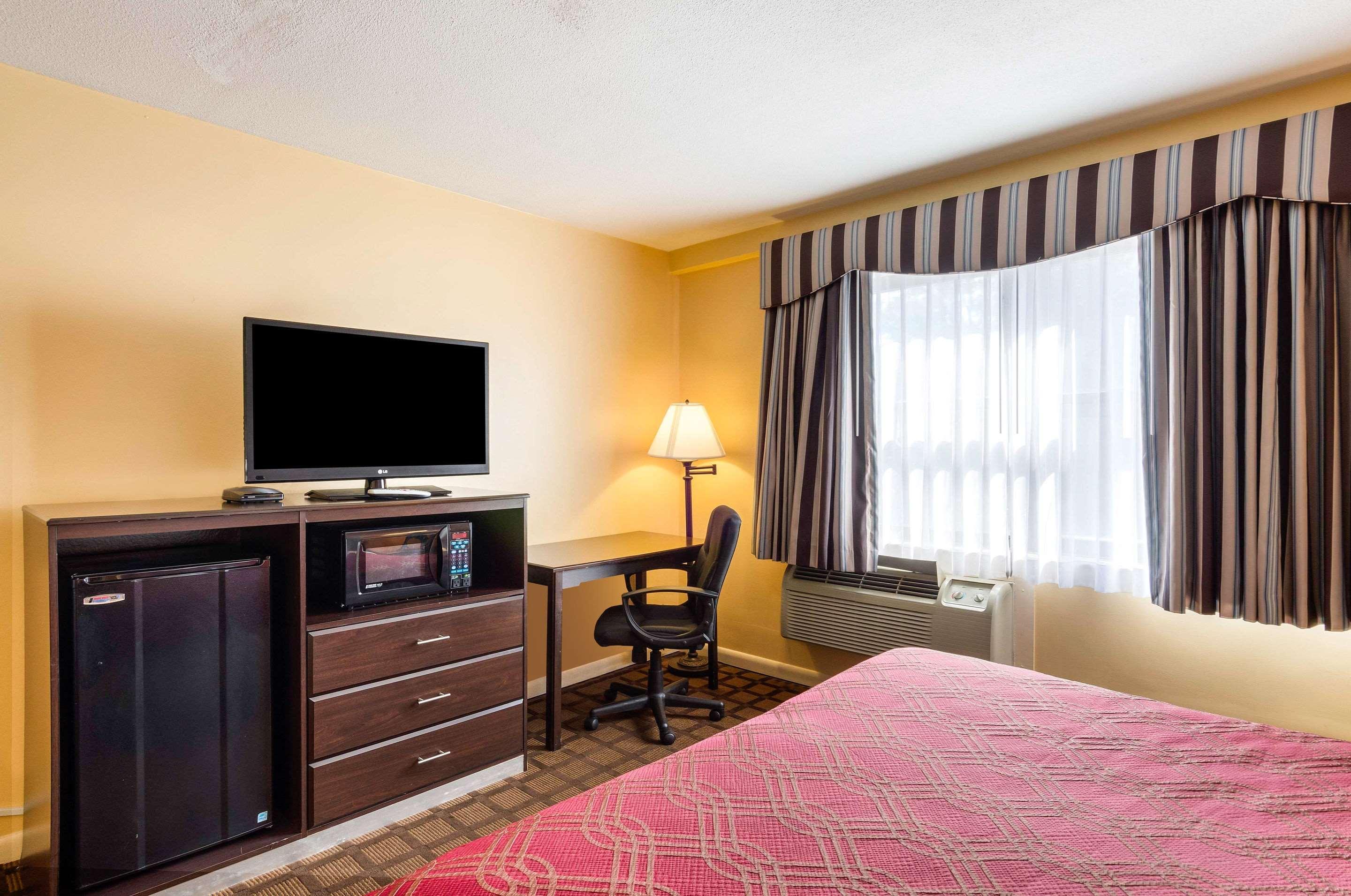 Econo Lodge Boston-مالدن المظهر الخارجي الصورة