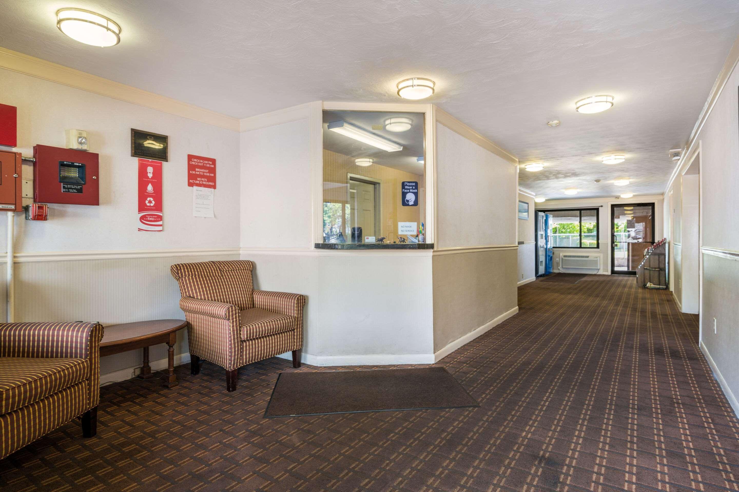 Econo Lodge Boston-مالدن المظهر الخارجي الصورة