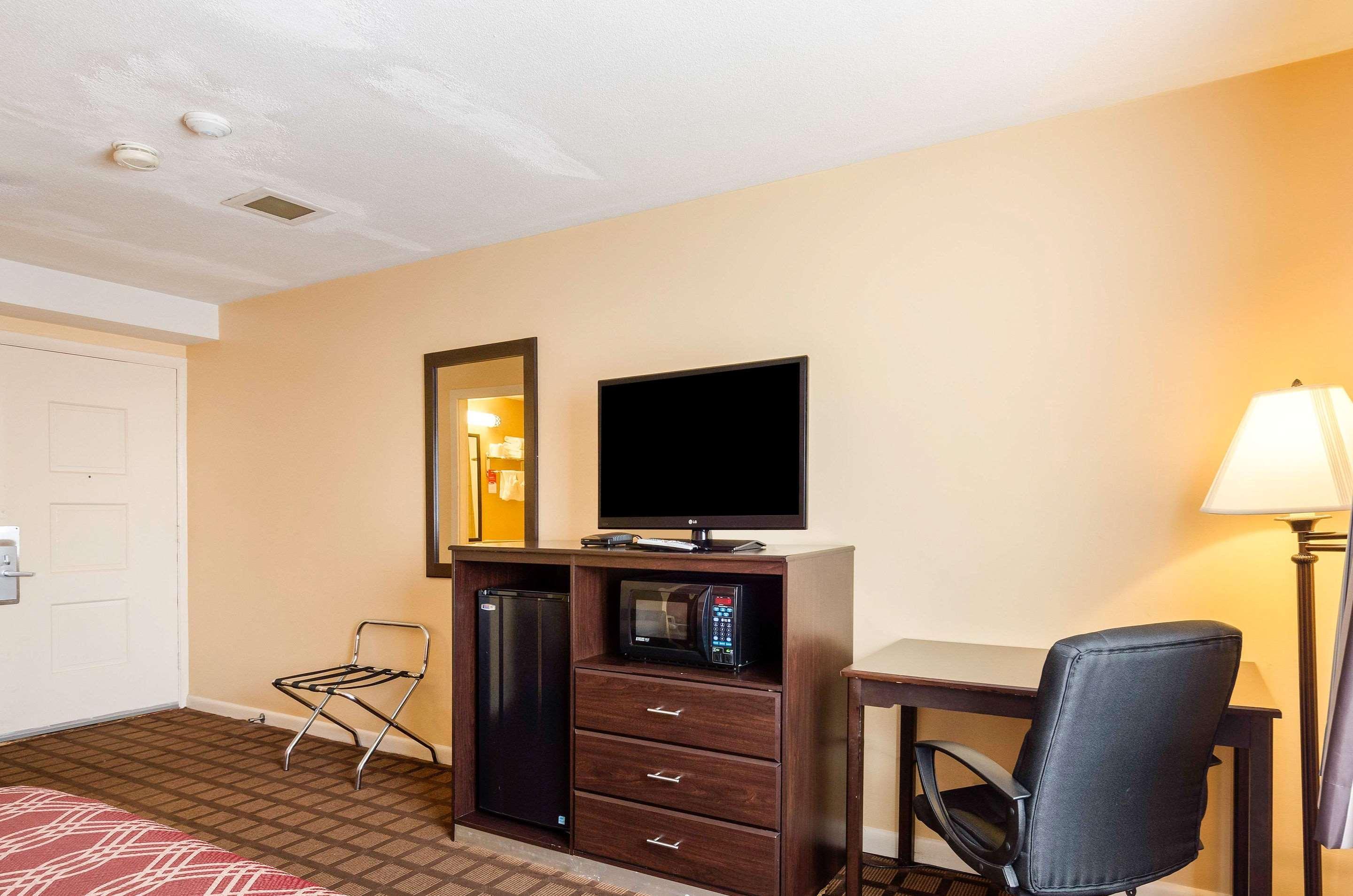 Econo Lodge Boston-مالدن المظهر الخارجي الصورة